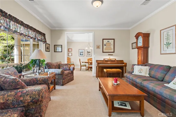 Living Room _13861 Winesap Ct.