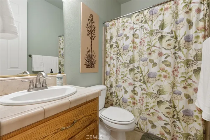 Bathroom 3 _13861 Winesap Ct.