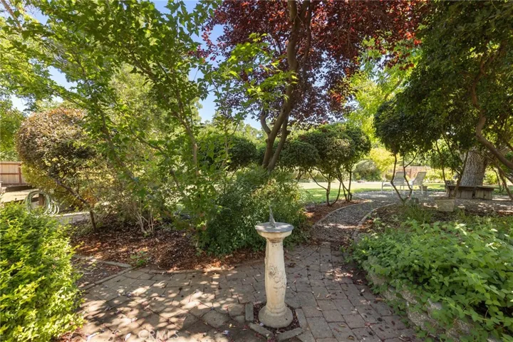 Pathway _13861 Winesap Ct.