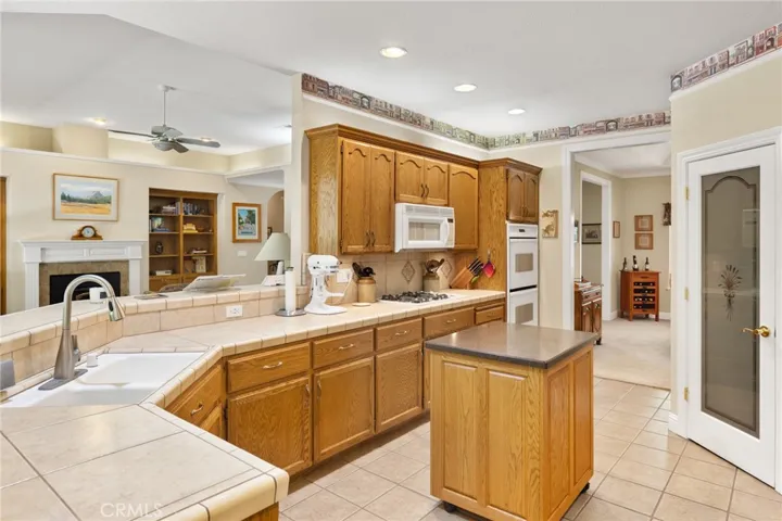 Kitchen 2 _13861 Winesap Ct.