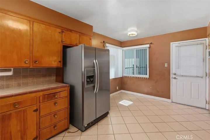 417 E Cornell, Rialto, California 92376