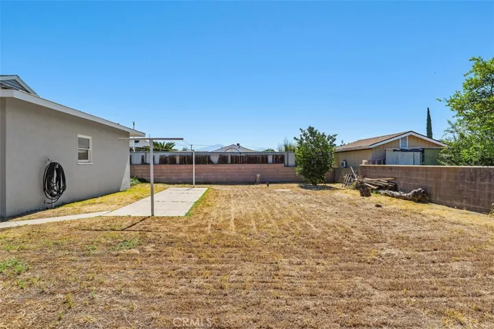 417 E Cornell, Rialto, California 92376