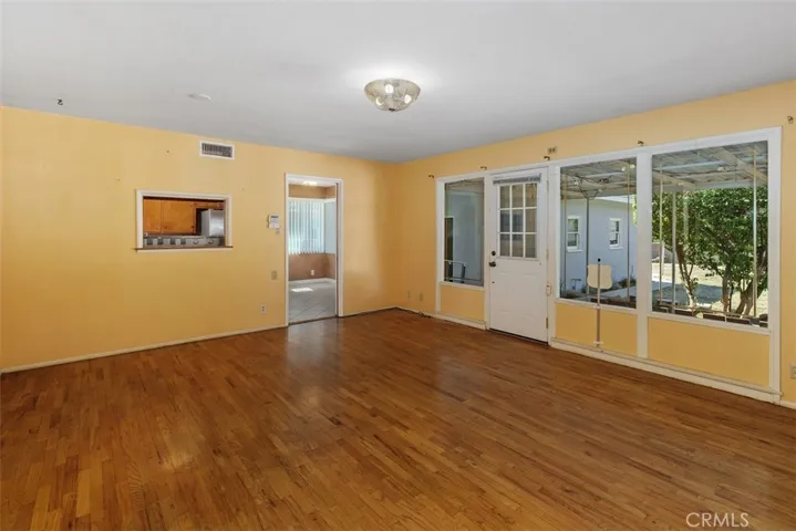 417 E Cornell, Rialto, California 92376