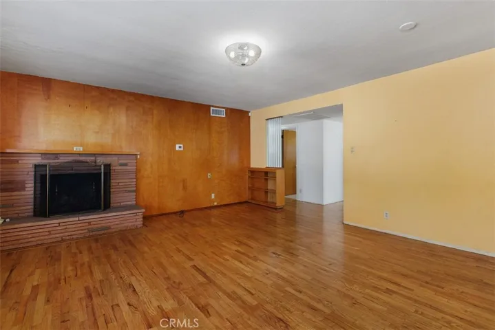 417 E Cornell, Rialto, California 92376