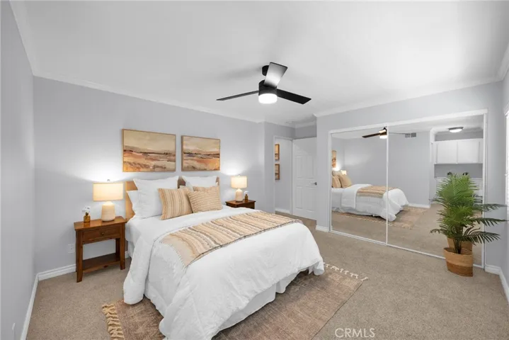 Guest bedroom/office space.