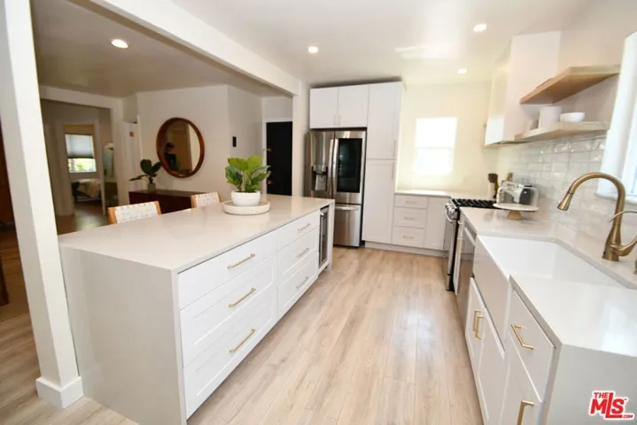 18913 Haas Avenue, Torrance, California 90504