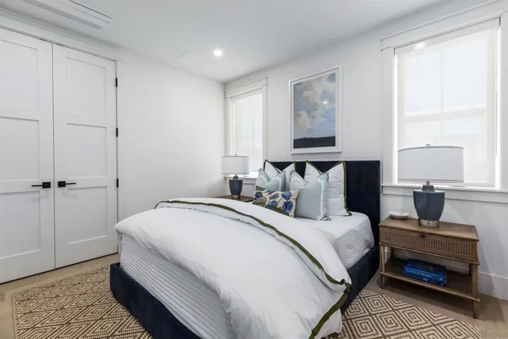 747 Orange Ave 301, Coronado, California 92118