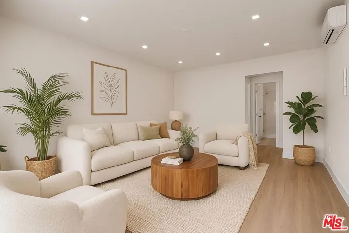 420 S Sepulveda Boulevard 6, Los Angeles, California 90049