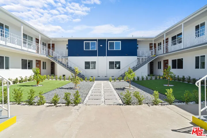 420 S Sepulveda Boulevard 6, Los Angeles, California 90049
