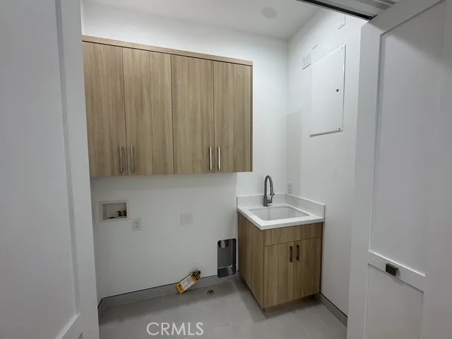 2205 Mareshallfield Lane B, Redondo Beach, California 90278