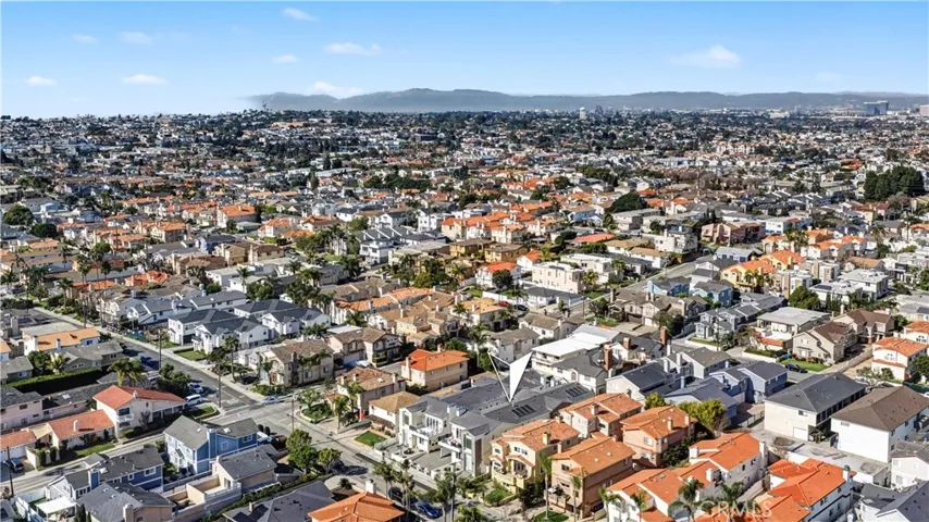 2205 Mareshallfield Lane B, Redondo Beach, California 90278