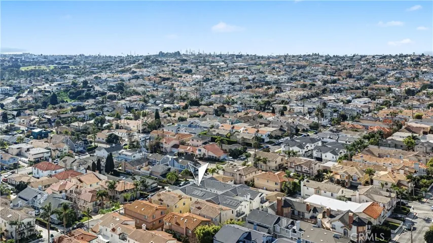 2205 Mareshallfield Lane B, Redondo Beach, California 90278
