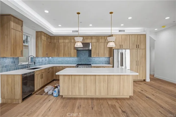 2205 Mareshallfield Lane B, Redondo Beach, California 90278
