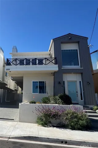 2205 Mareshallfield Lane B, Redondo Beach, California 90278
