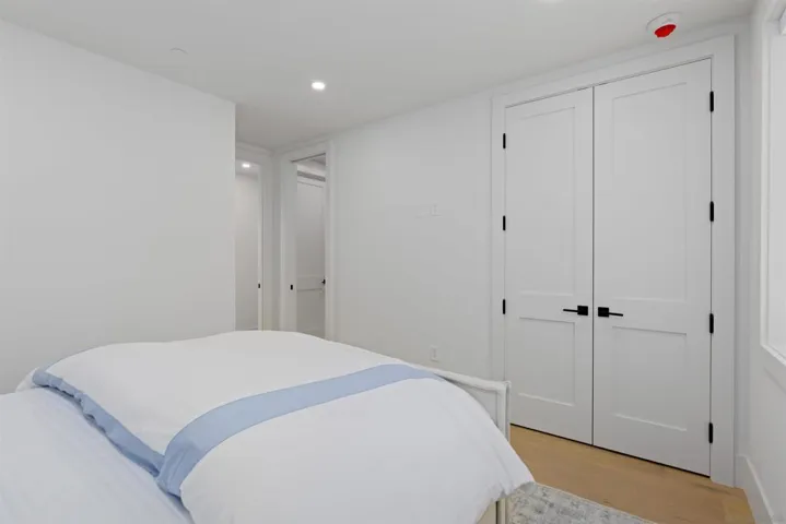 747 Orange Ave 303, Coronado, California 92118