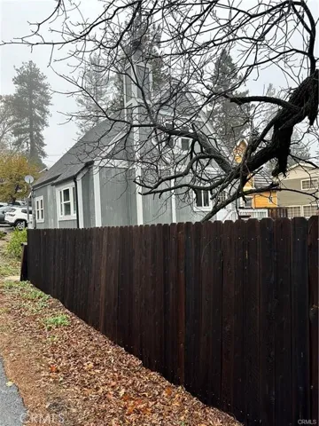 324 Forest, Crestline, California 92325