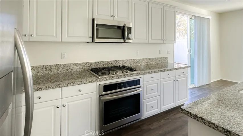 42688 Azure St, Temecula, California 92592