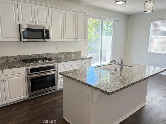 42688 Azure St, Temecula, California 92592