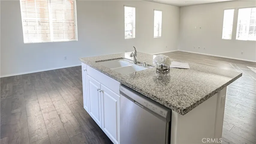 42688 Azure St, Temecula, California 92592