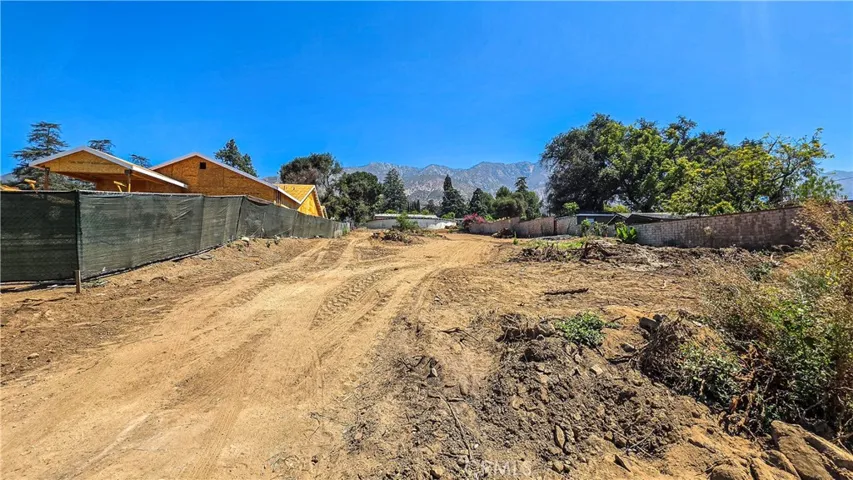 677 E Palm, Altadena, California 91001