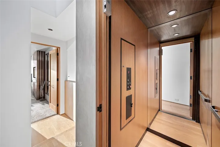 2665 Victoria Drive, Laguna Beach, California 92651