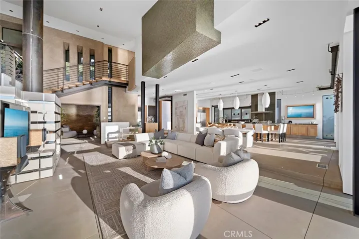 2665 Victoria Drive, Laguna Beach, California 92651