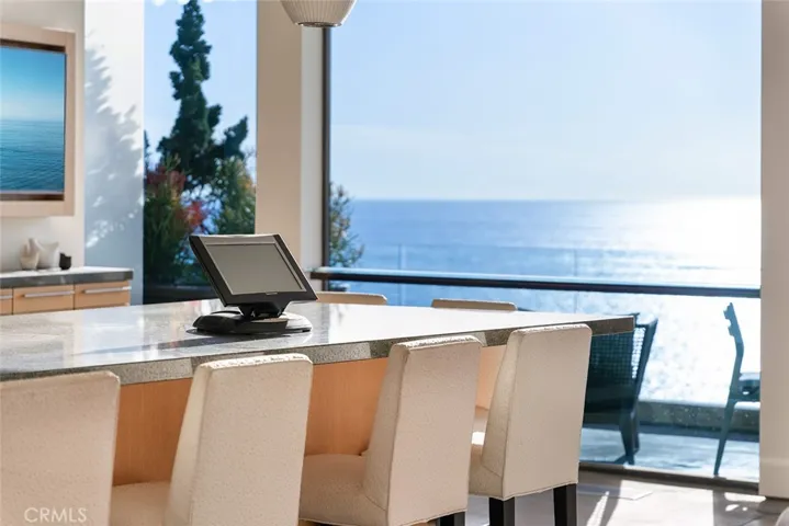 2665 Victoria Drive, Laguna Beach, California 92651
