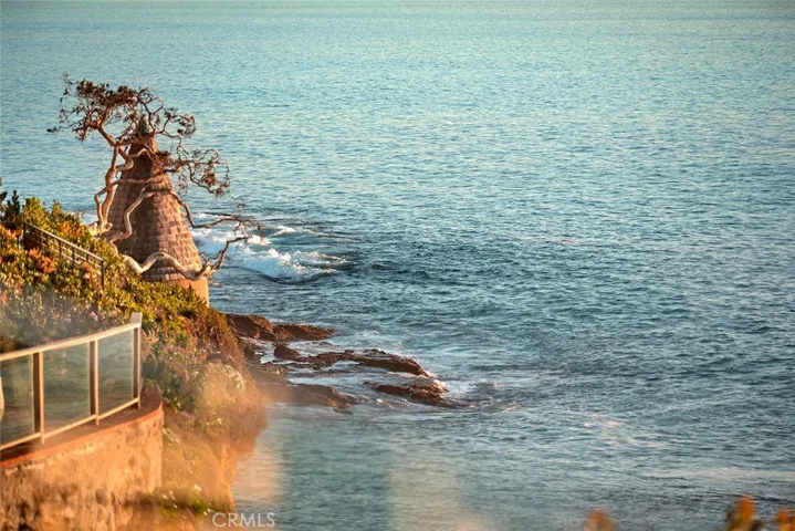 2665 Victoria Drive, Laguna Beach, California 92651