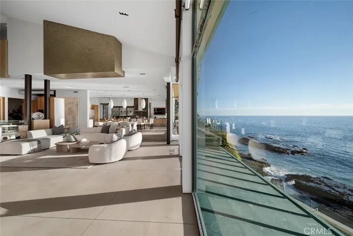 2665 Victoria Drive, Laguna Beach, California 92651