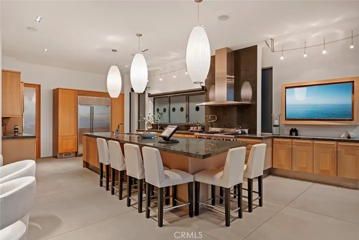 2665 Victoria Drive, Laguna Beach, California 92651