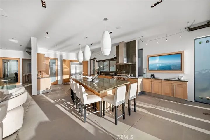 2665 Victoria Drive, Laguna Beach, California 92651