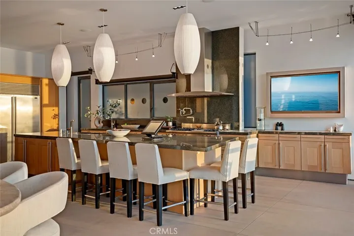 2665 Victoria Drive, Laguna Beach, California 92651