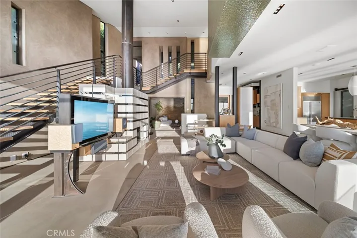 2665 Victoria Drive, Laguna Beach, California 92651