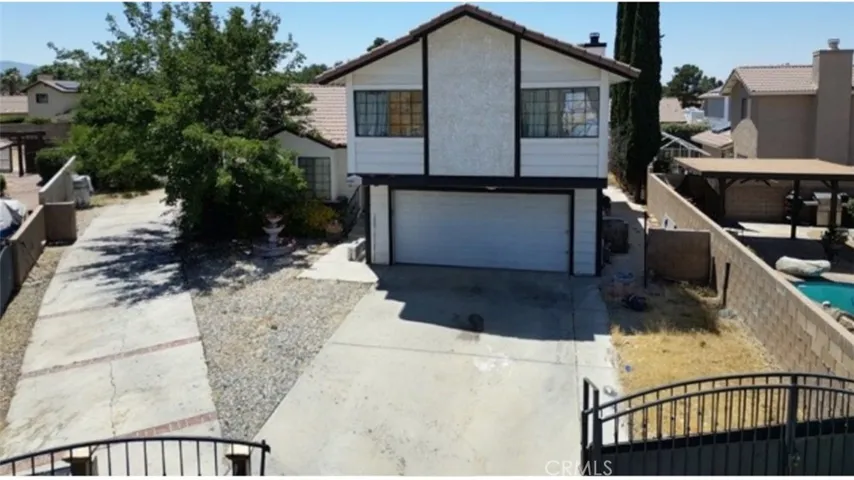 42927 21st W, Lancaster, California 93536