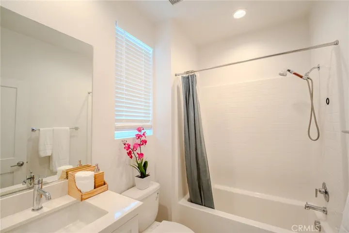 107 Allusion, Irvine, California 92618