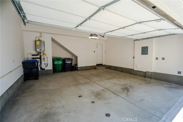 107 Allusion, Irvine, California 92618