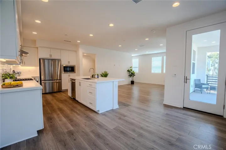 107 Allusion, Irvine, California 92618