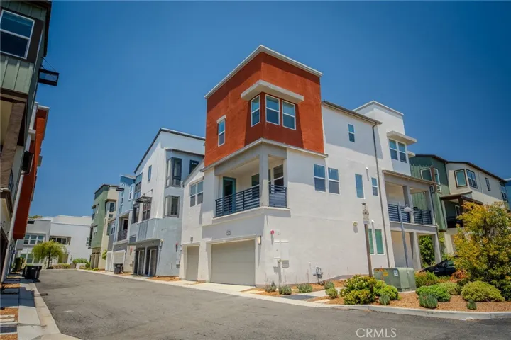 107 Allusion, Irvine, California 92618