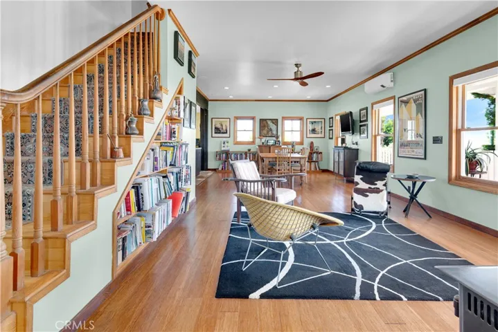 71182 Heinsen, Bradley, California 93426