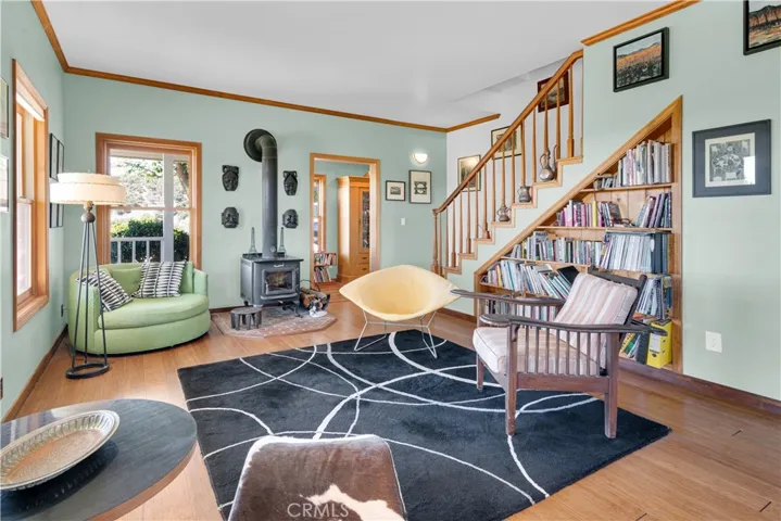 71182 Heinsen, Bradley, California 93426