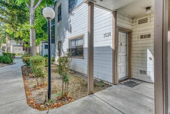 1538 Meadow Ridge Circle, San Jose, California 95131