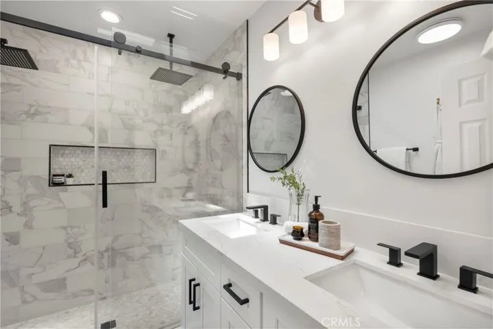 3362 Colonial, Los Angeles, California 90066
