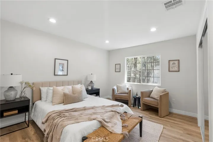 3362 Colonial, Los Angeles, California 90066