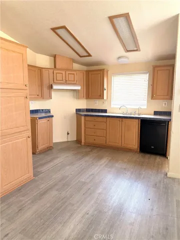 15141 Beach Boulevard 25, Midway City, California 92655