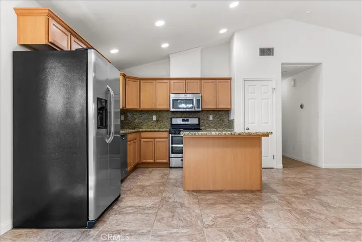 25340 Deertrail, Tehachapi, California 93561