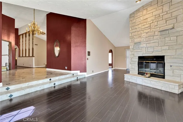 13889 Olathe Road, Apple Valley, California 92307