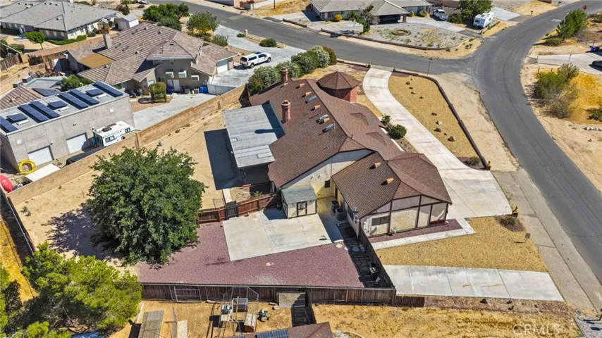 13889 Olathe Road, Apple Valley, California 92307