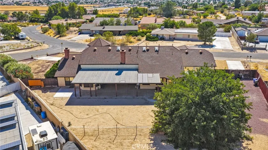 13889 Olathe Road, Apple Valley, California 92307