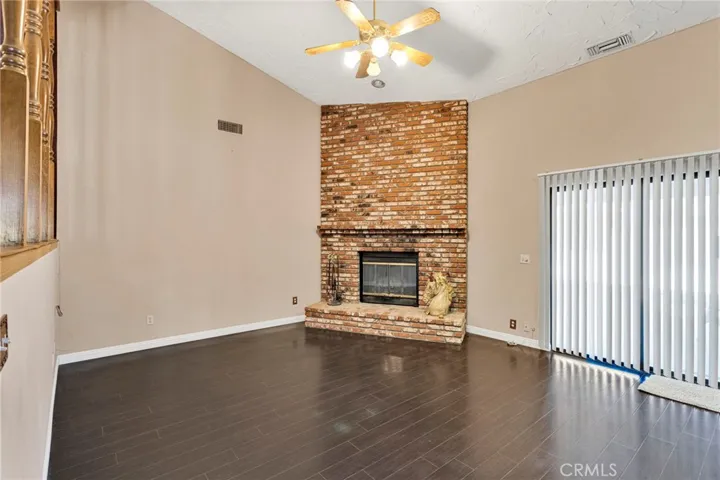 13889 Olathe Road, Apple Valley, California 92307