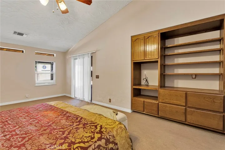 13889 Olathe Road, Apple Valley, California 92307